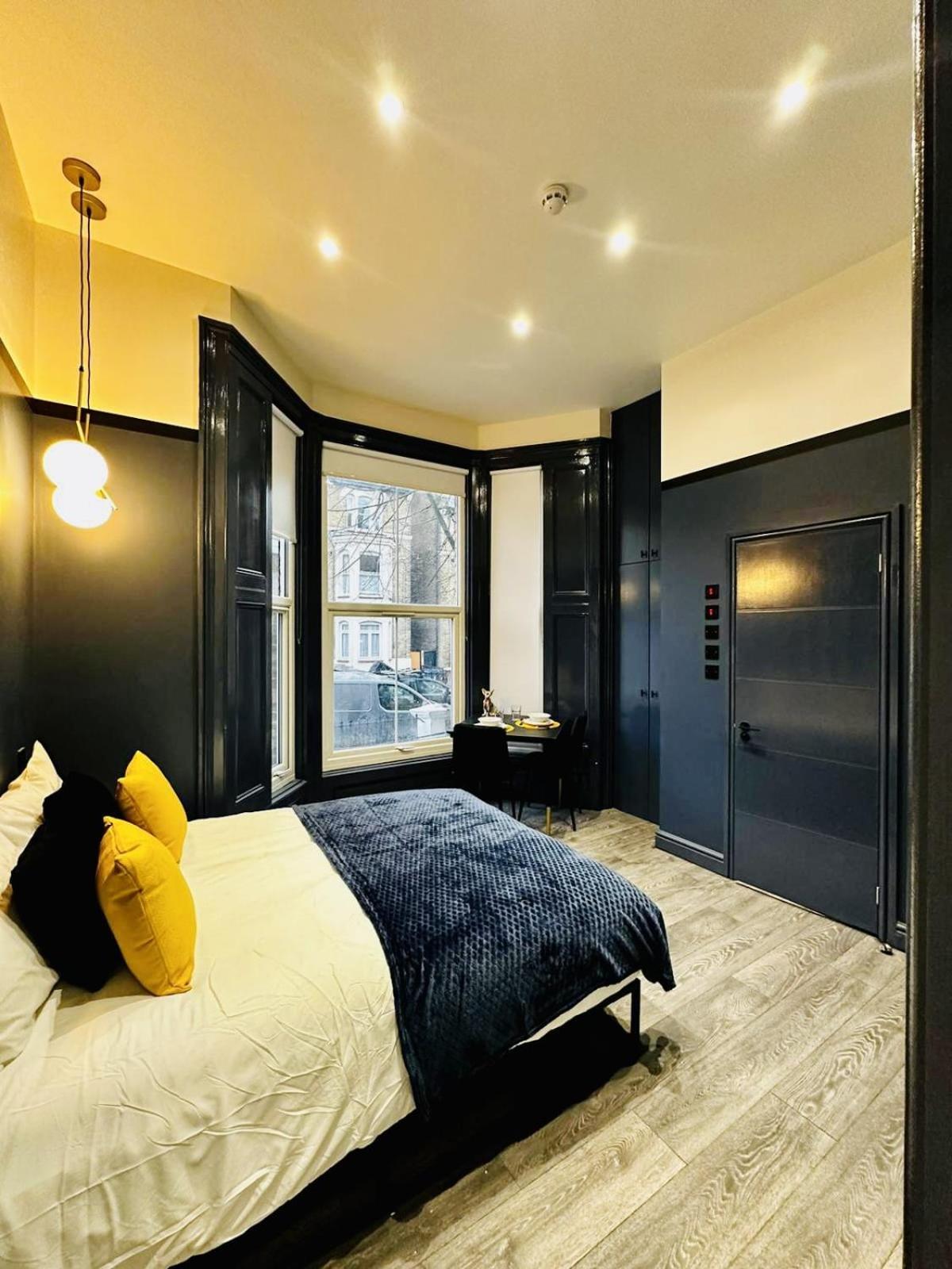 Luxury Studios In The City Centre London Eksteriør billede